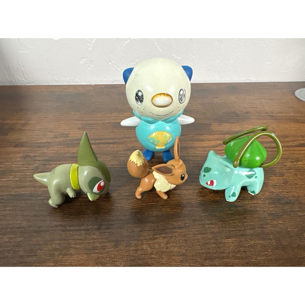 Pokemon Figure Lot Oshawott Eevee Bulbasaur Axew Nintendo Action Figures Toy 4pc